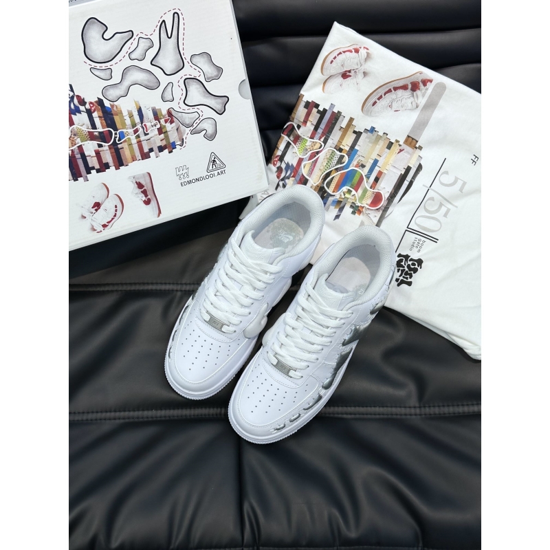 l**is V*t*n sneakers